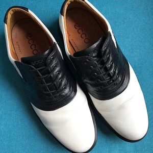 ECCO Men’s Classic Gore-Tex Golf Shoes White/Black